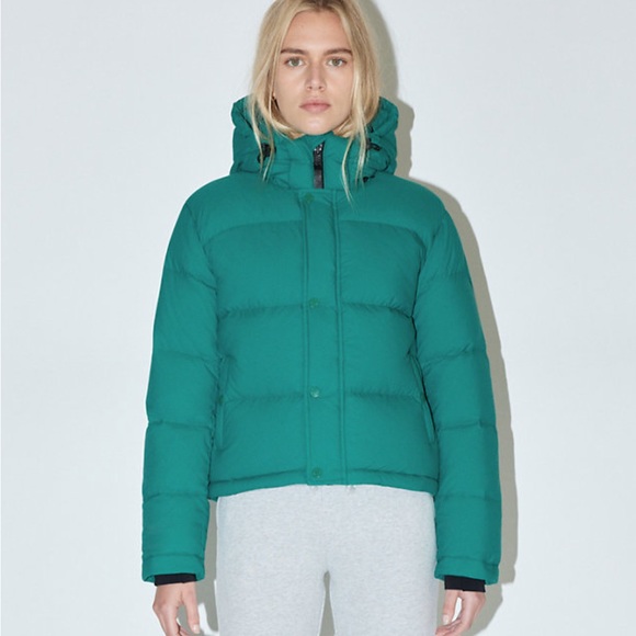 Aritzia Jackets & Blazers - Super Puff Shorty - Beryl Green